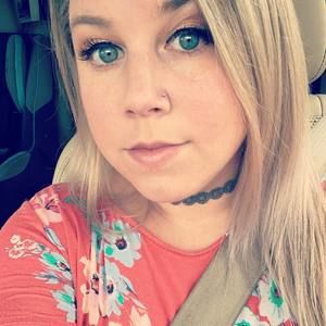 Meet your Posher, Lacey